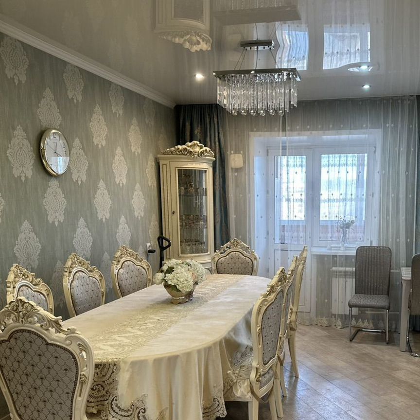 4-комн. квартира, 1270 м², 8/9 этаж