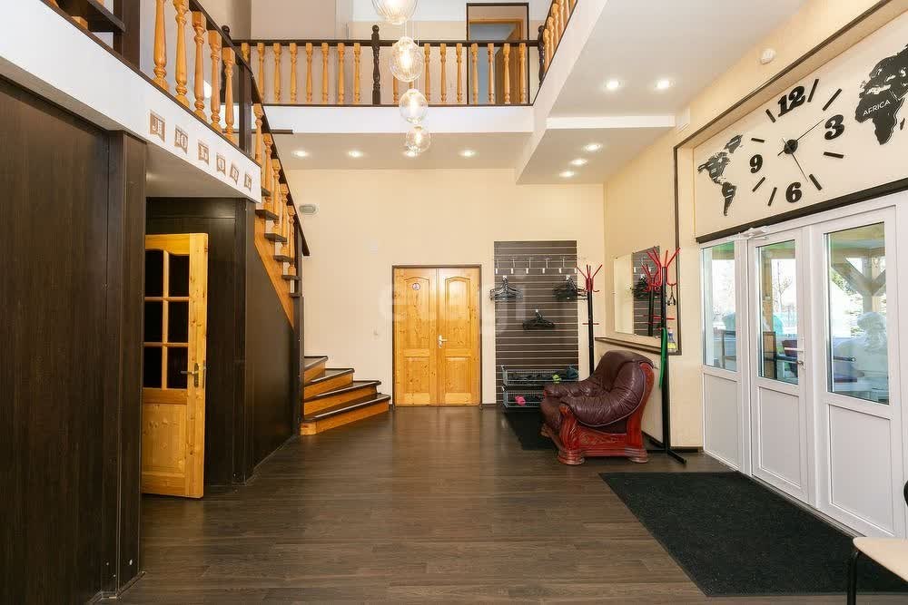 Дом, 226 м², 12.7 соток