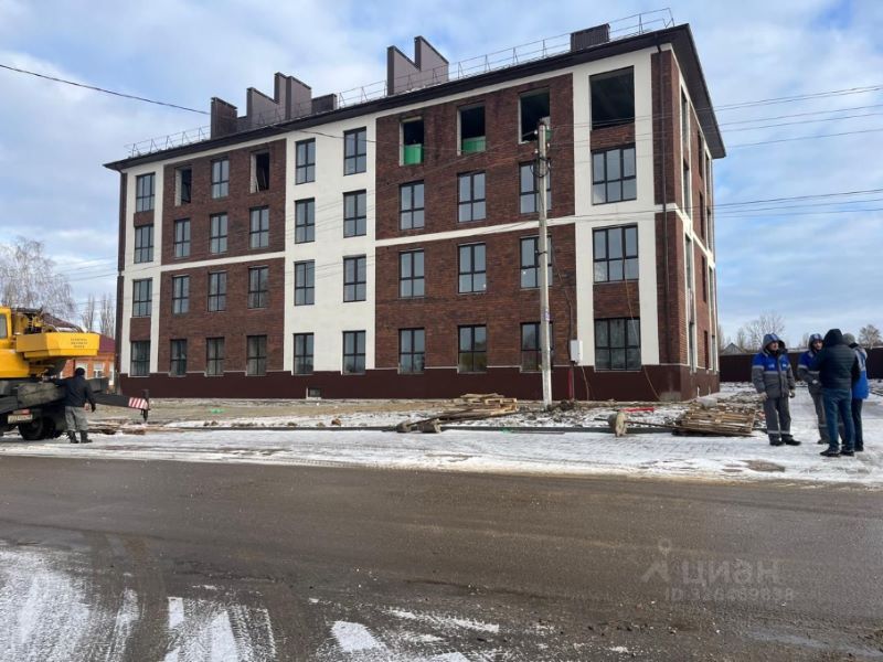 2-комн. квартира, 53 м2, 1/4 этаж