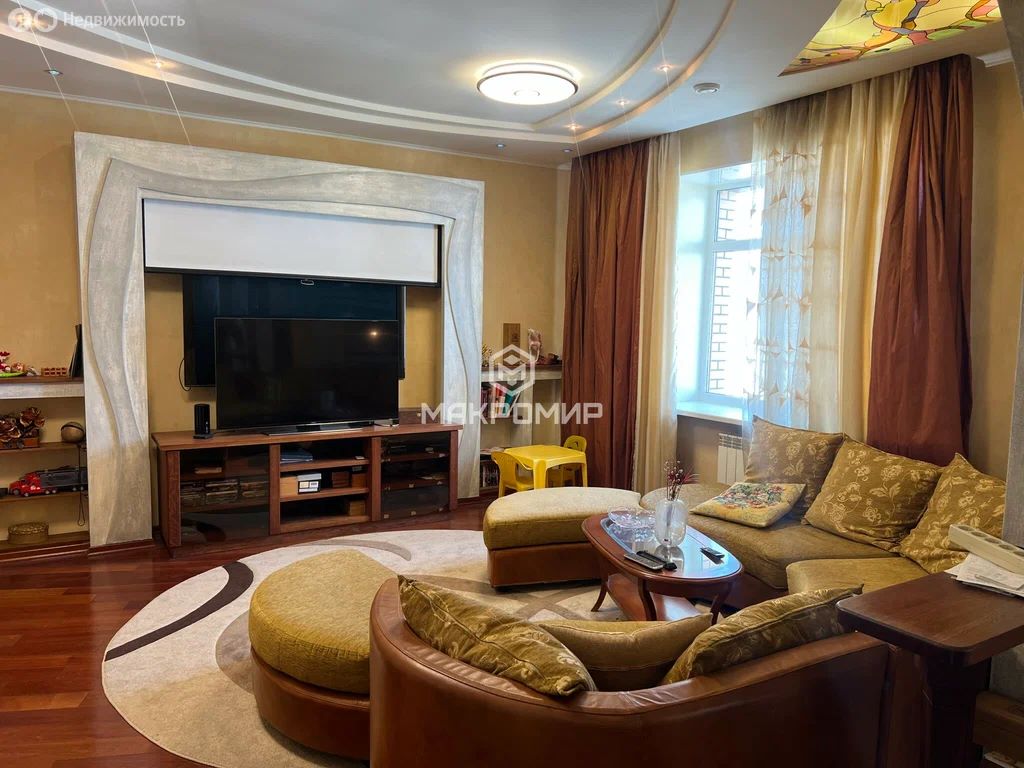 2-комн., 129 м², 12/12 этаж