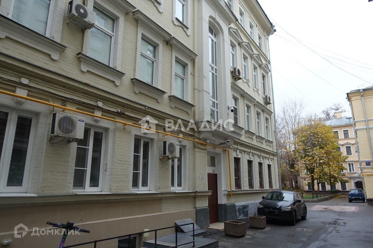 2-комн., 52 м², 2/4 этаж