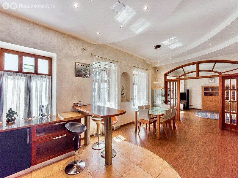 3-комн., 125 м², 3/4 этаж