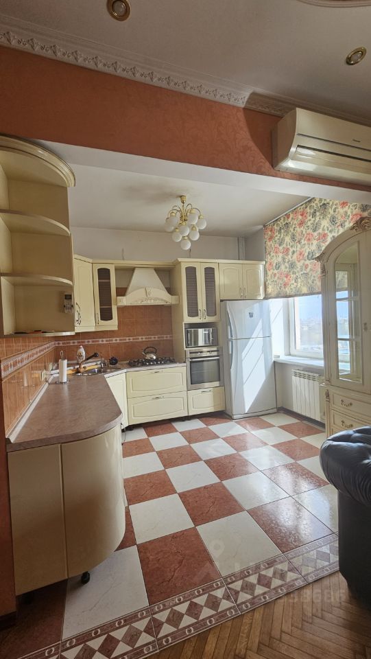 3-комн., 80 м², 8/10 этаж