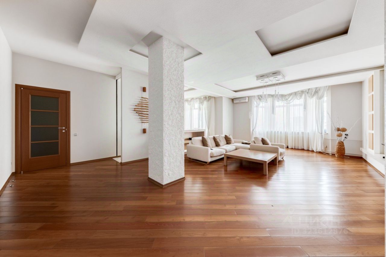 4-комн. квартира, 174 м2, 6/8 этаж