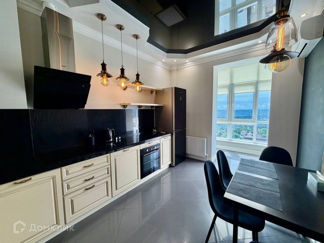 2-комн. квартира, 76 м2, 16/16 этаж