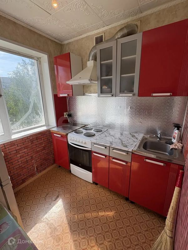 2-комн. квартира, 45 м², 3/5 этаж
