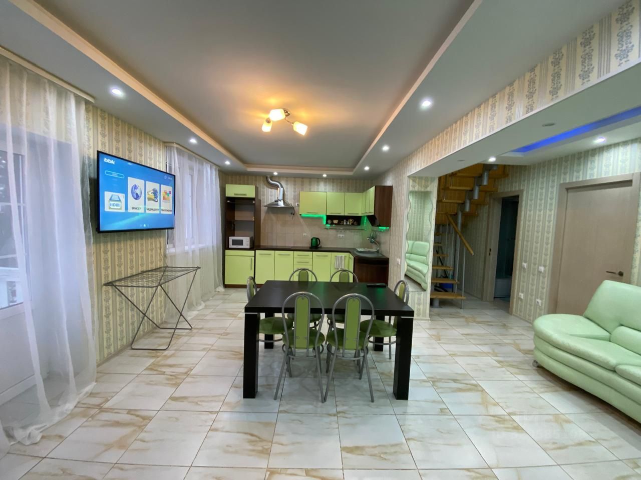 Таунхаус, 100 м², 6 соток