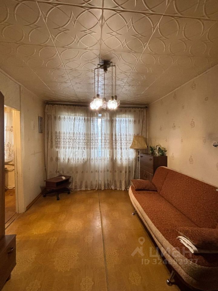 2-комн. квартира, 43.2 м2, 2/5 этаж