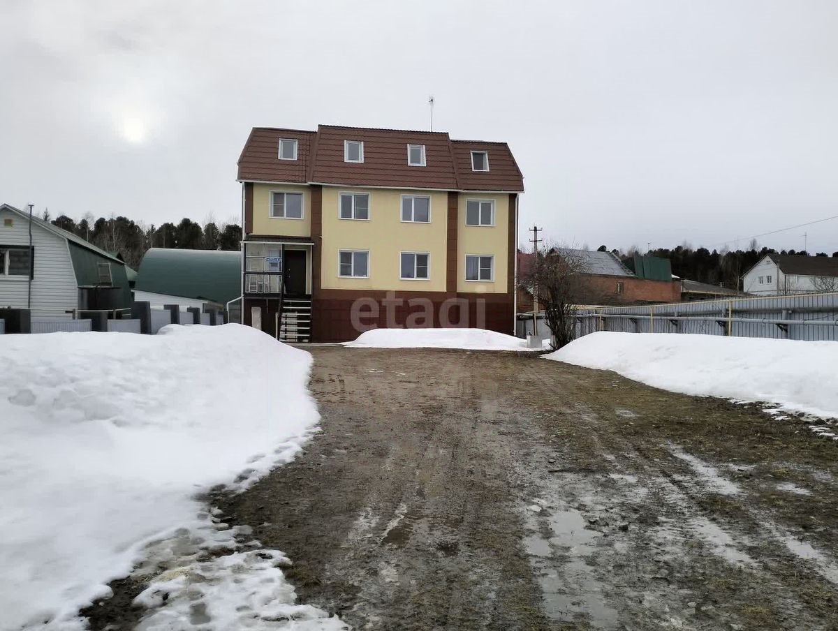 Дом, 500.3 м², 10.4 соток