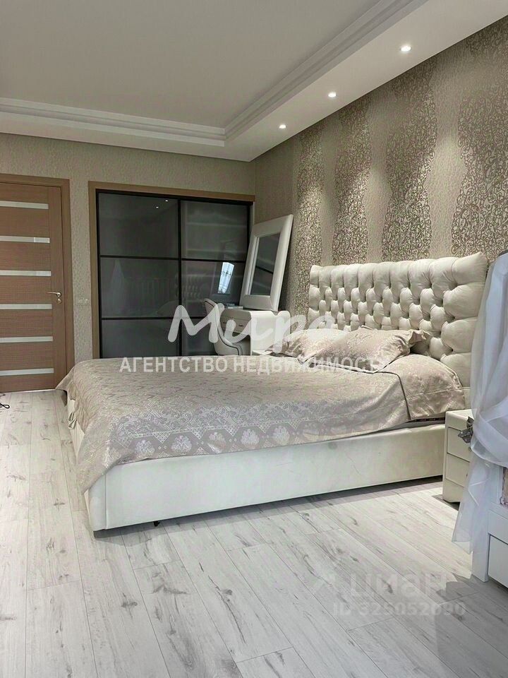 2-комн. квартира, 728 м², 8/17 этаж