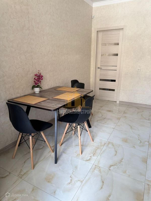 2-комн. квартира, 68 м2, 1/5 этаж