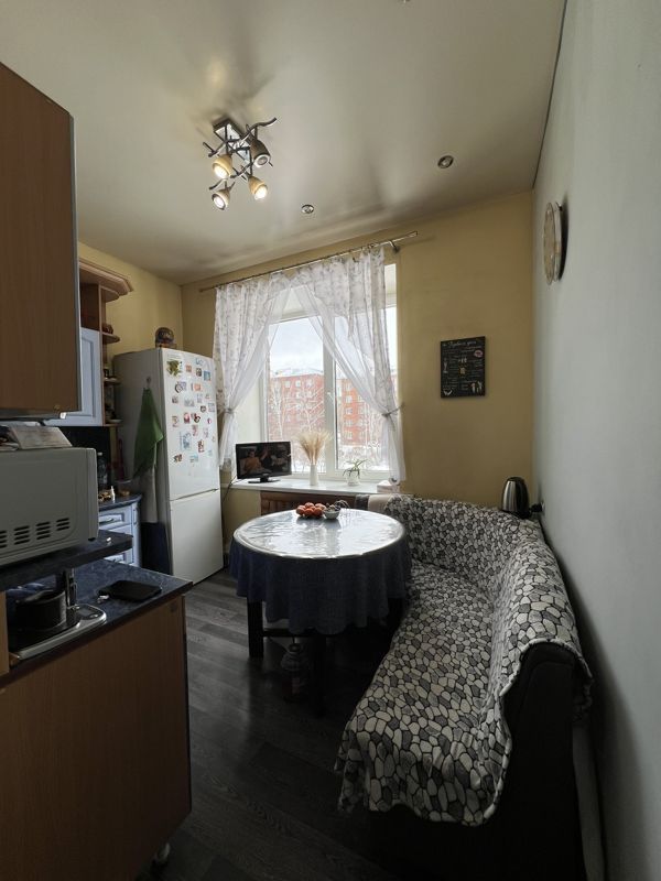 2-комн. квартира, 54.4 м², 2/6 этаж
