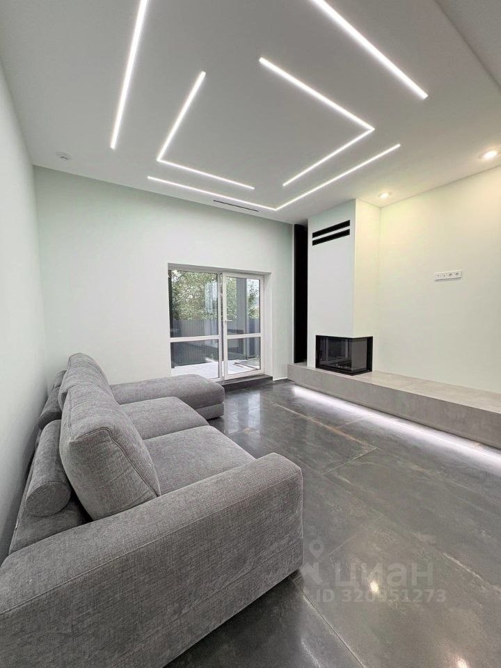 Коттедж, 155 м², 6 соток