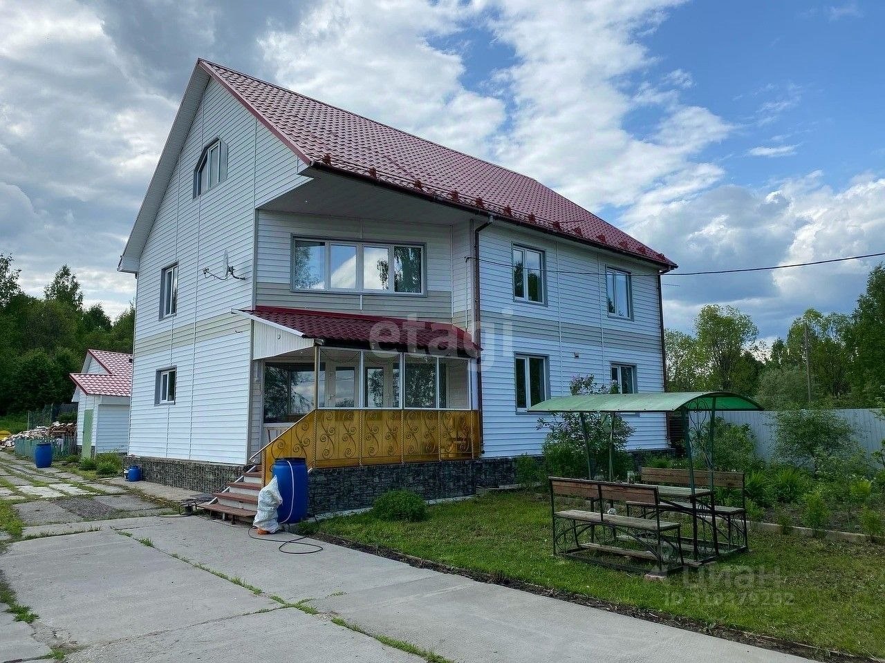 Дом, 187.5 м², 15.01 соток