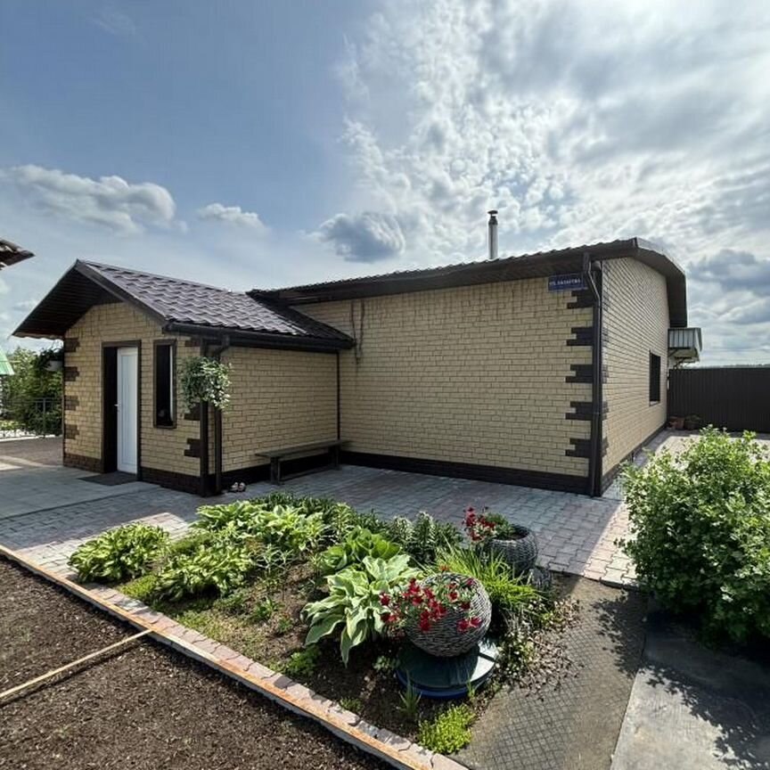 Коттедж, 114 м², 9 соток