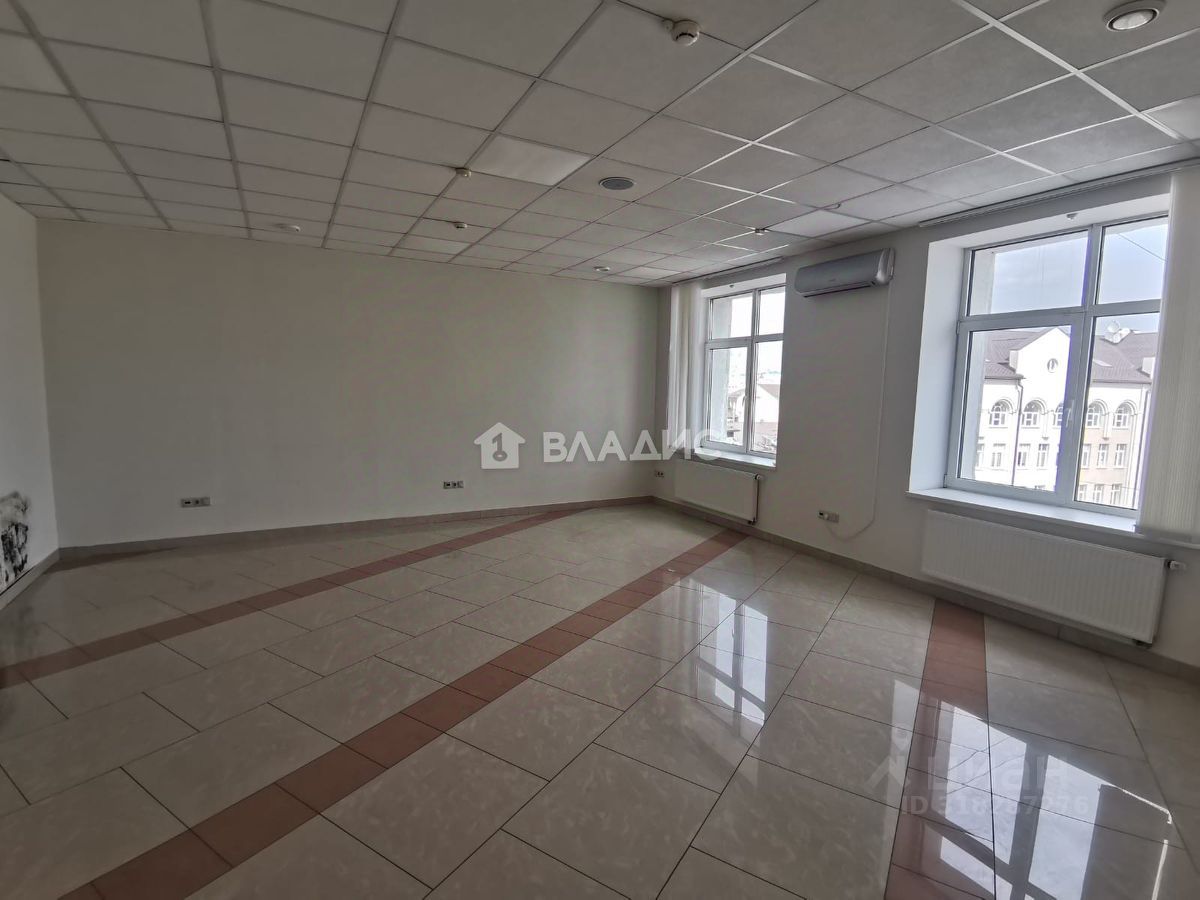 Офис, 170 м², 5/5 этаж