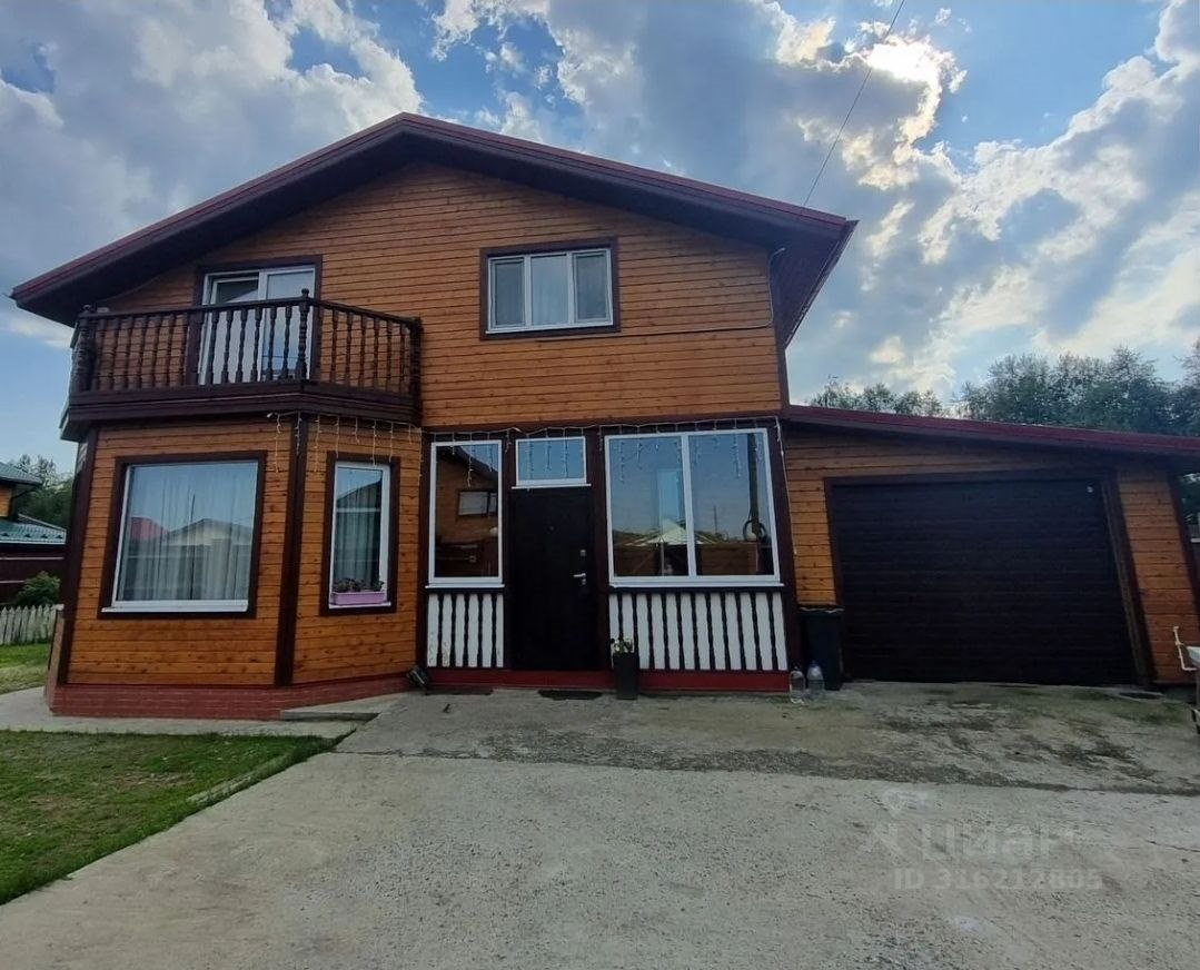 Дом, 160 м², 10 соток