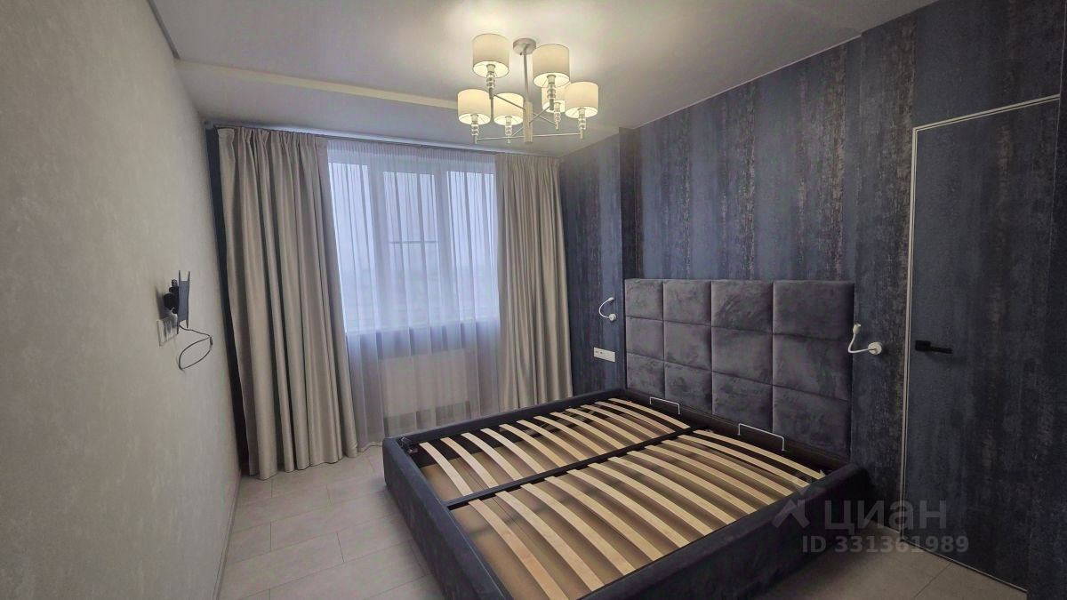 3-комн. квартира, 104 м2, 18/20 этаж