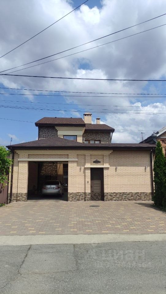 Дом, 220 м², 4.1 сотки