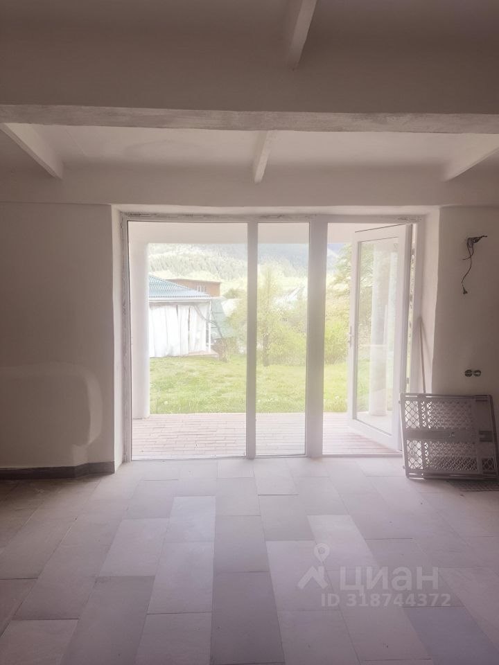 1-этажный коттедж, 260 м², 12 соток