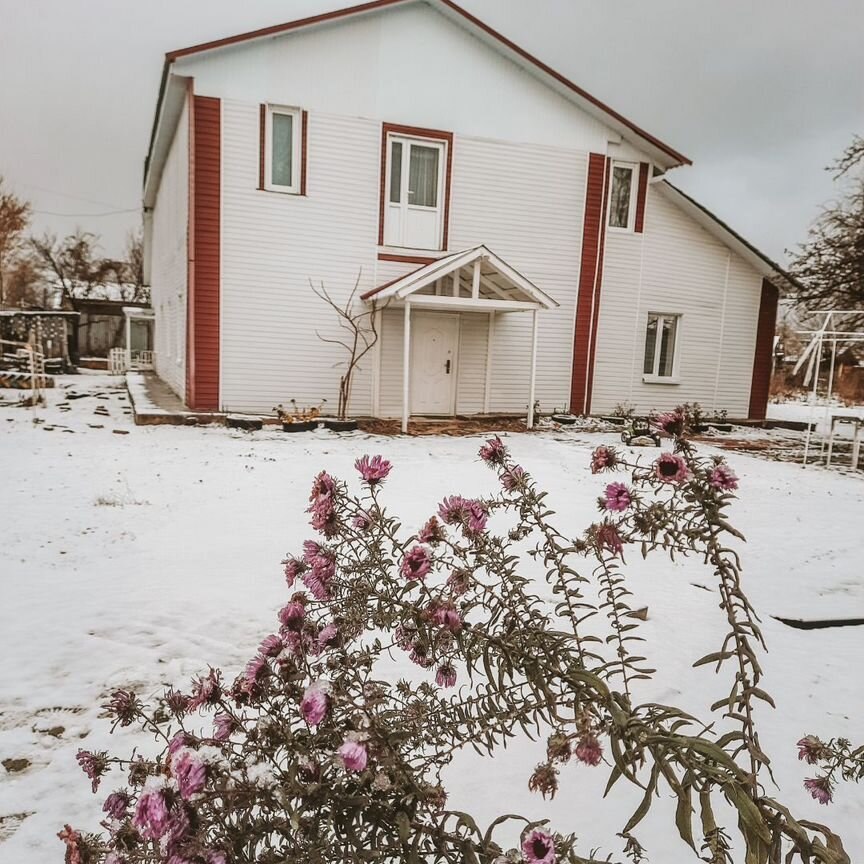 Дом, 180 м², 7 соток