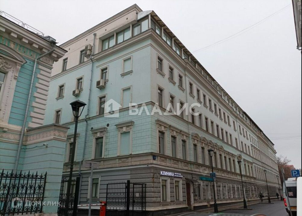 3-комн., 138.2 м², 4/5 этаж