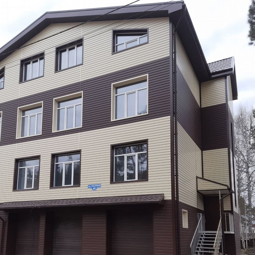 Таунхаус, 500 м², 5 соток