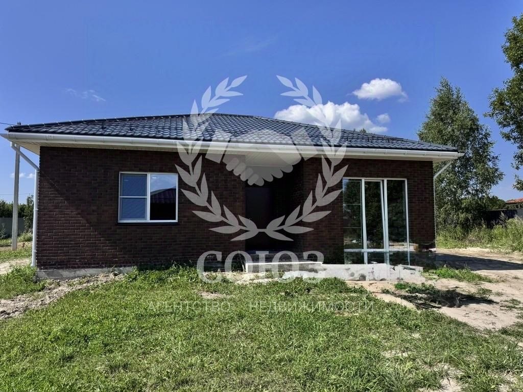 Дом, 95.6 м², 10.4 соток