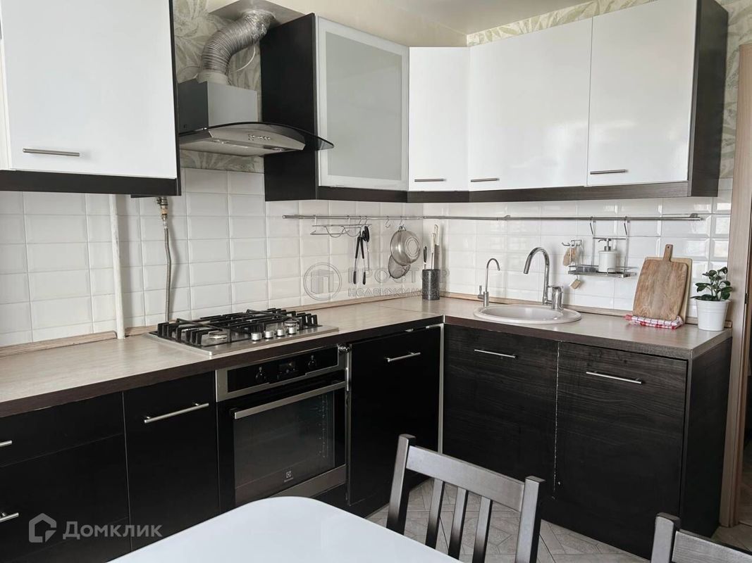 2-комн., 48 м², 8/12 этаж