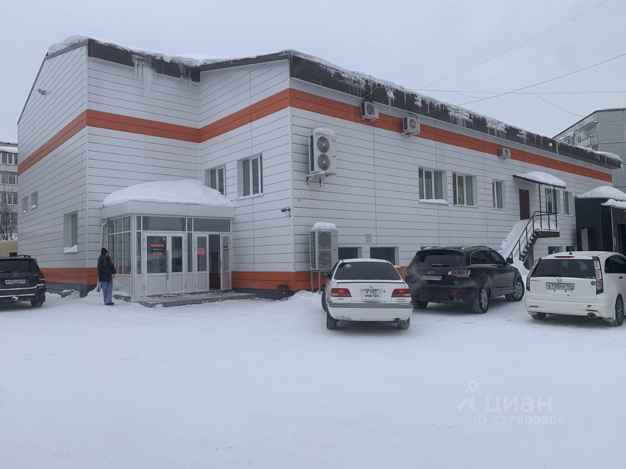 Торговое помещение, 1500 м², 2/2 этаж