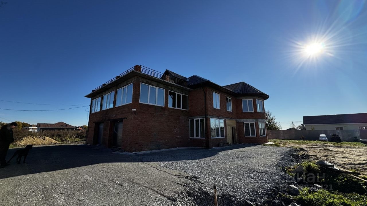 Коттедж, 255.4 м², 20 соток