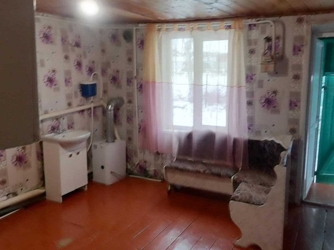 2-комн., 42 м², 1/1 этаж