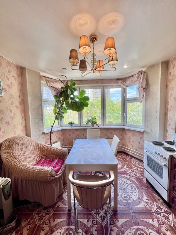 2-комн., 60 м², 2/17 этаж