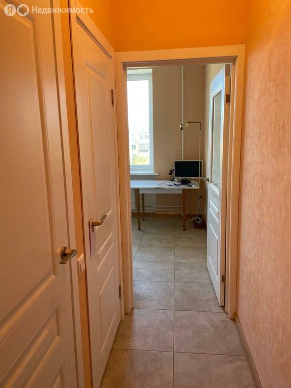 2-комн., 56 м², 8/8 этаж