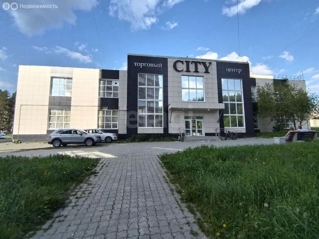 Торговое помещение, 270 м², 1/2 этаж