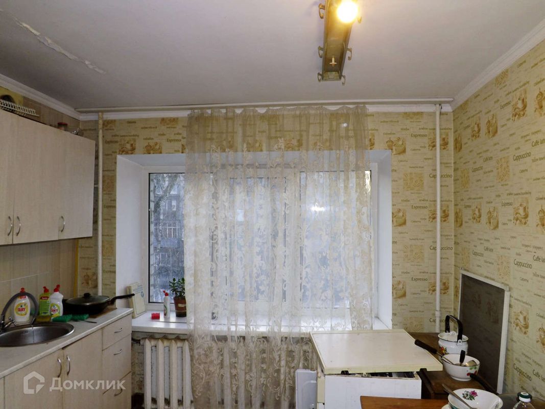 Комната, 9.4 м2, 3/4 этаж