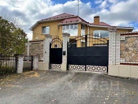 Коттедж, 450 м², 9 соток