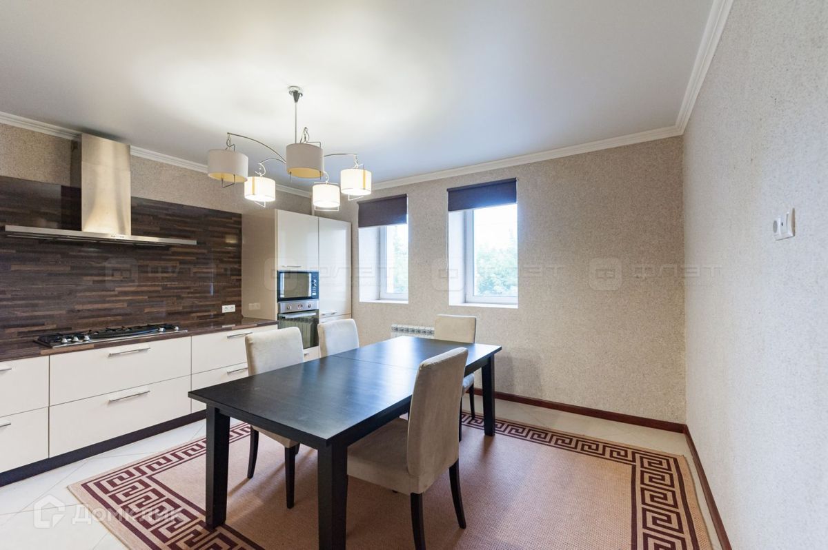 3-комн., 125.8 м², 2/4 этаж
