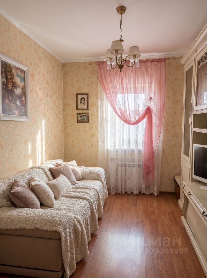 2 этажный, Дом, 231.5 м², 4.04 сотки, 2 этажа