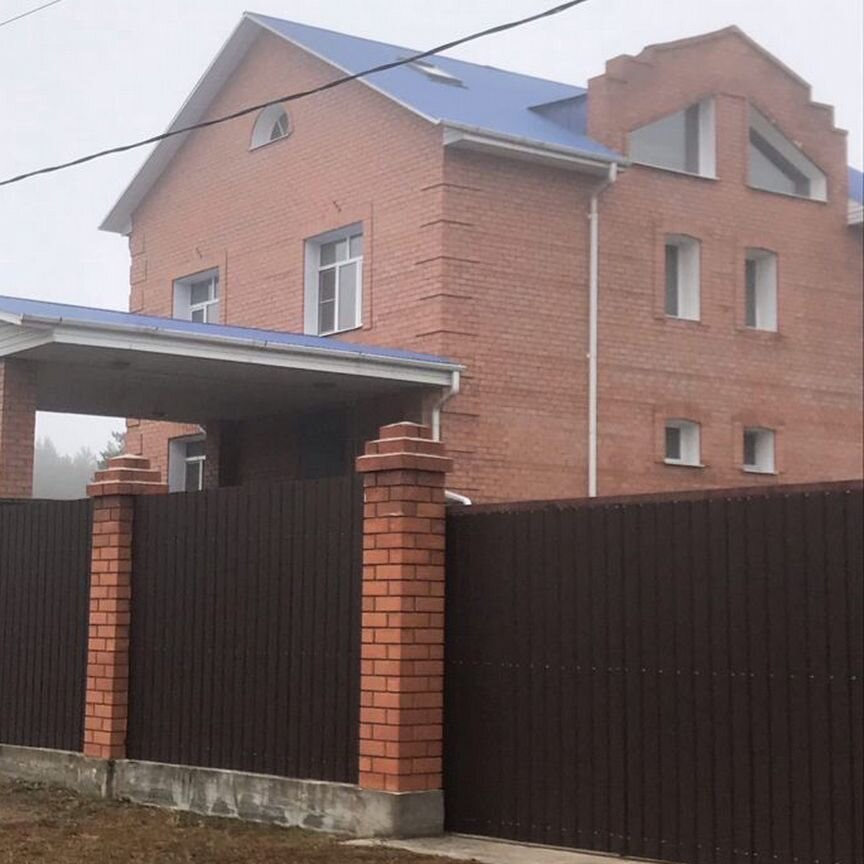 Коттедж, 419.6 м², 20 соток