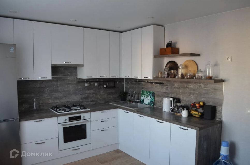 3-комн., 80 м², 8/9 этаж