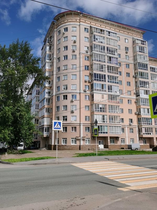 3-комн., 132 м², 4/12 этаж