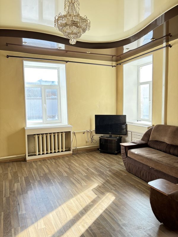 4-комн. квартира, 79.9 м², 1/2 этаж