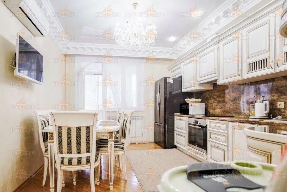 3-комн., 102.1 м², 3/13 этаж