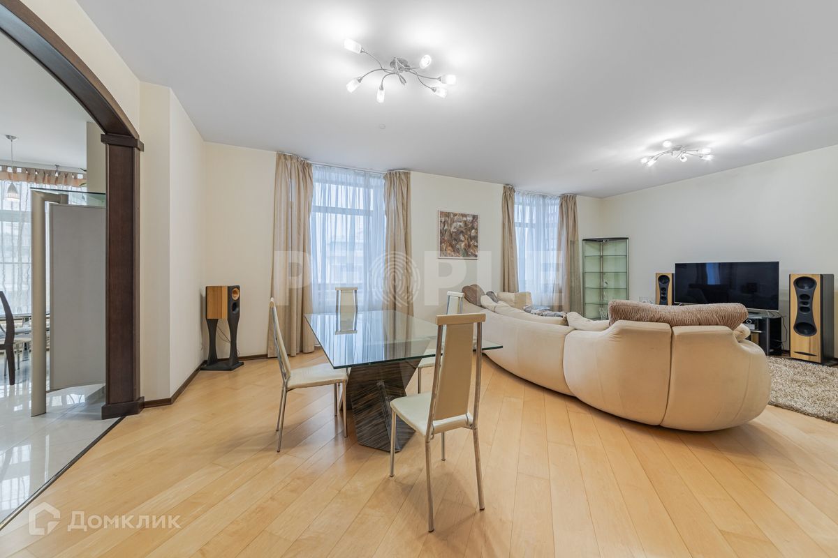 4-комн., 226 м², 15/57 этаж