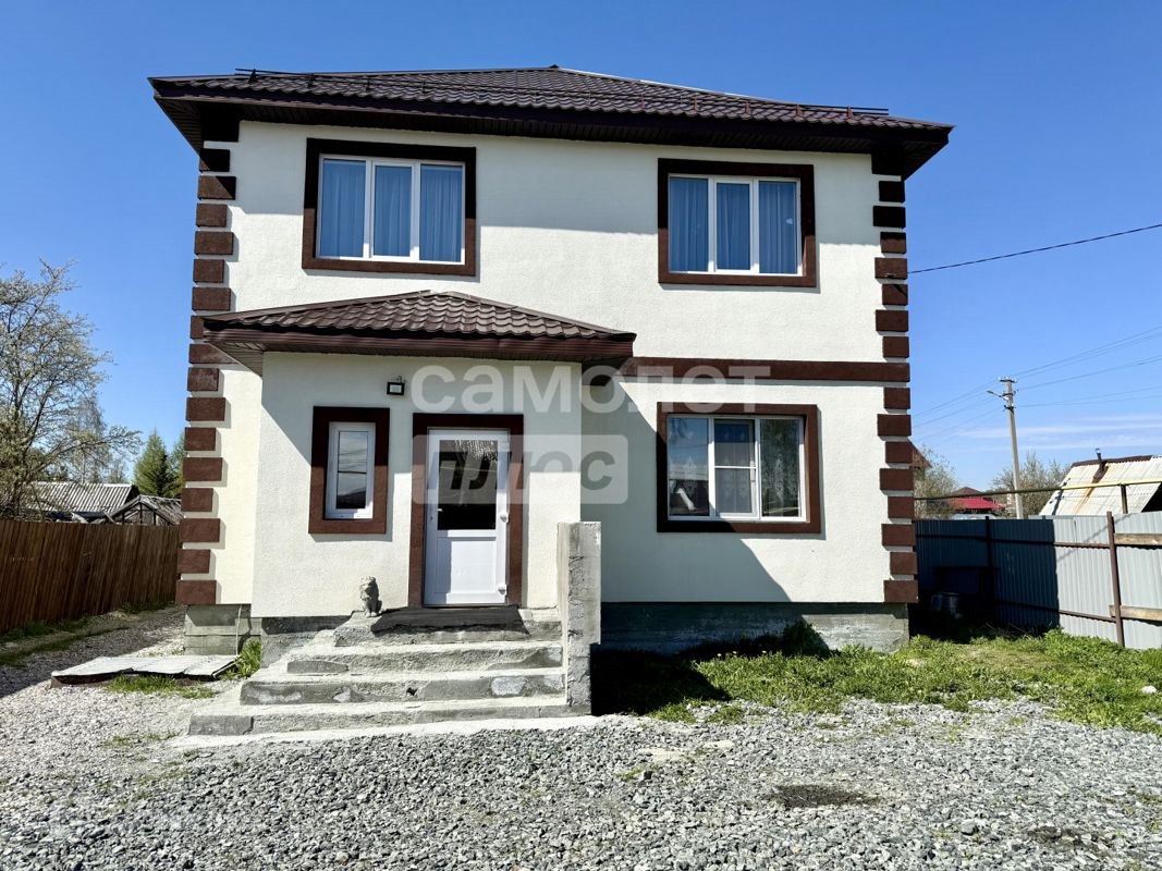 Дом, 210.6 м², 7 соток