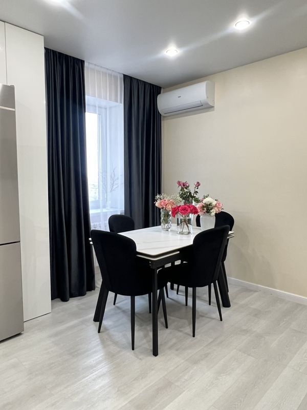 2-комн., 52 м², 8/10 этаж