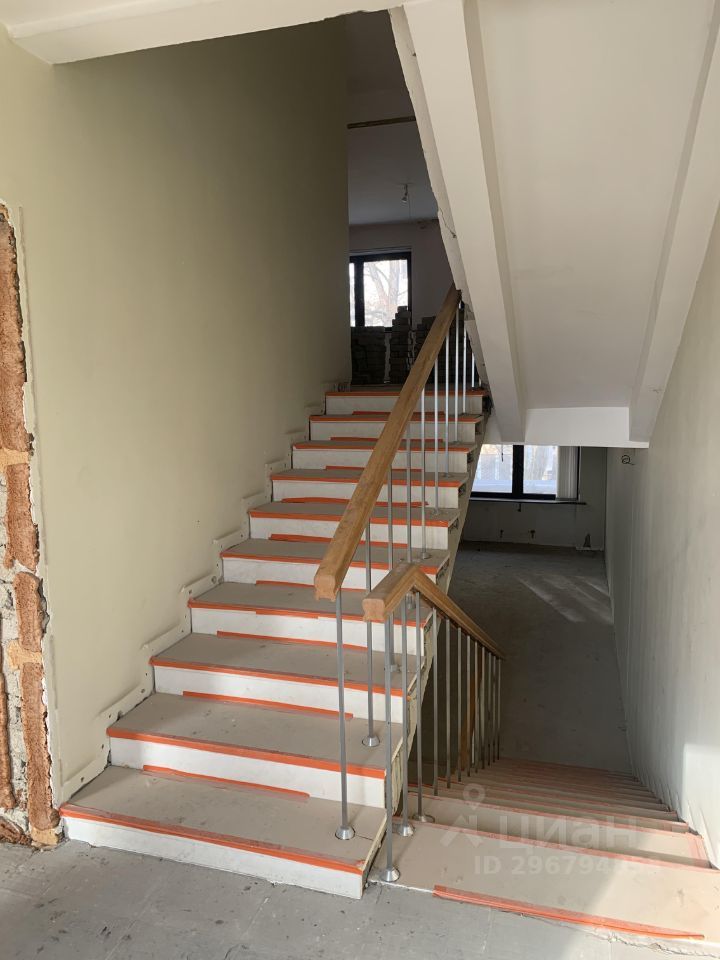 3 этажный, Таунхаус, 320.5 м², 1 сотка, 3 этажа