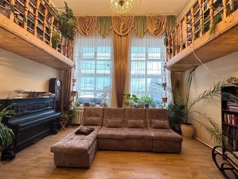 Коттедж, 300 м2