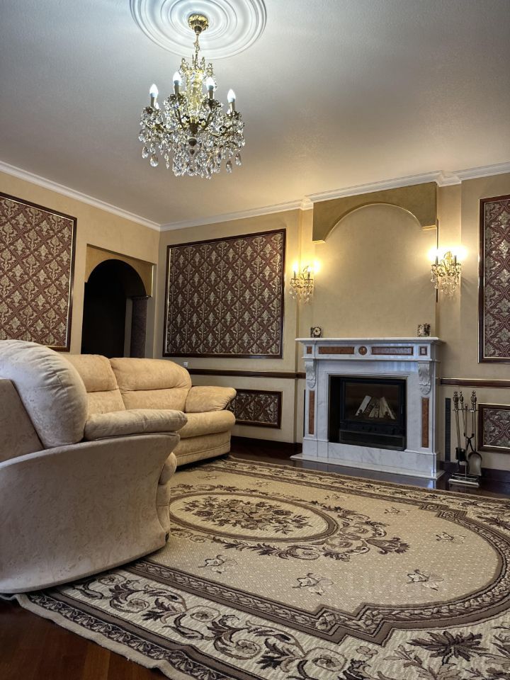 3-комн., 140 м², 4/5 этаж